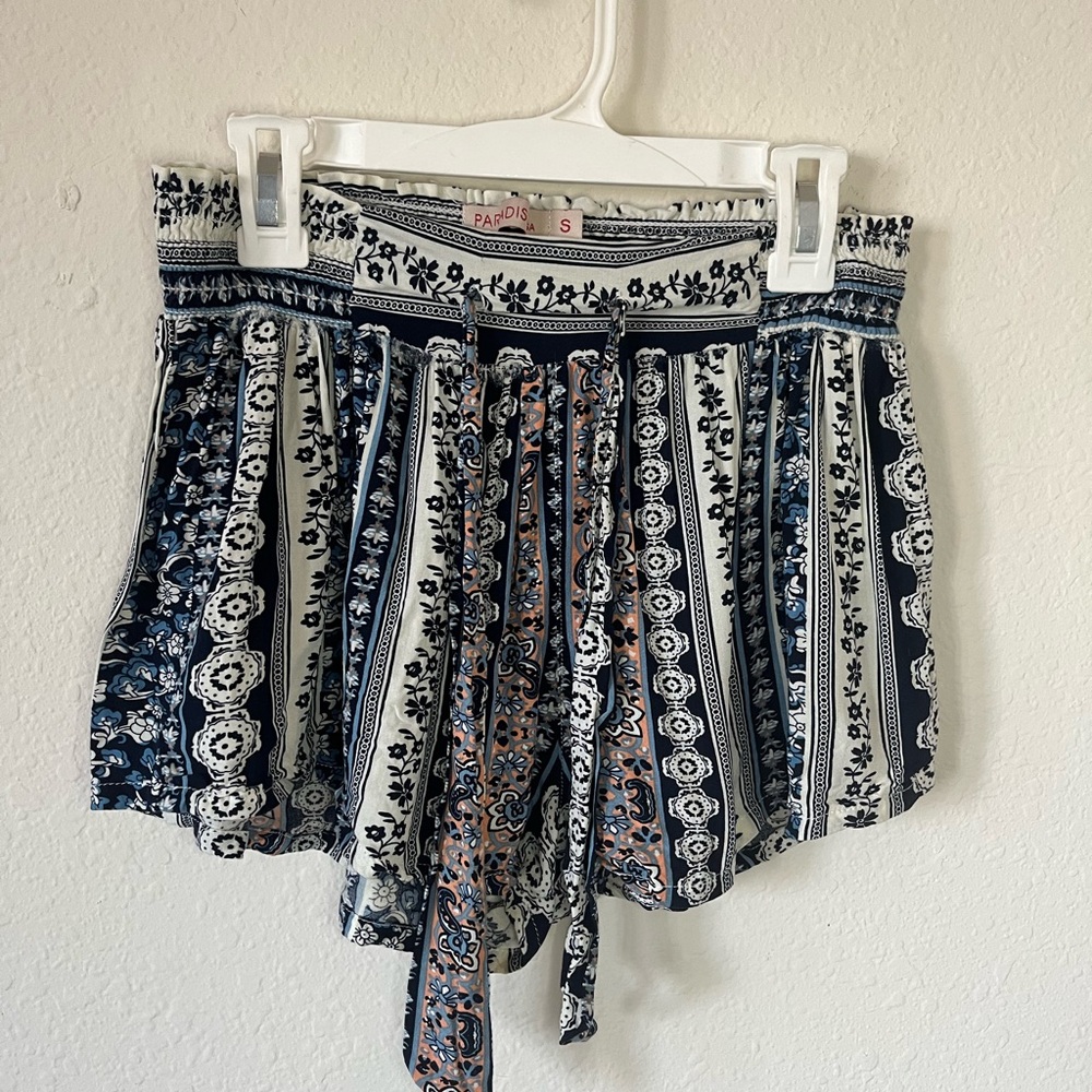 Paradise USA boho shorts, size S